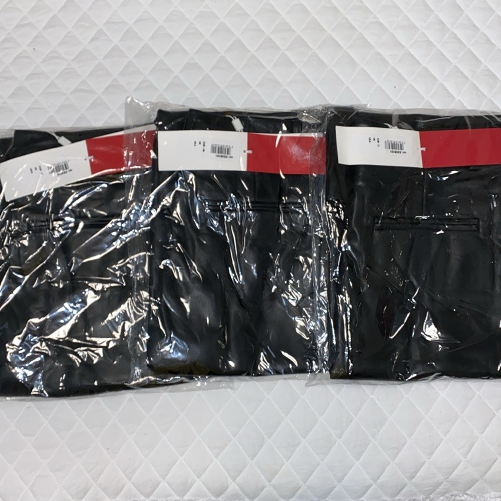 New Q2 Black Wide Leg Crop Vegan Leather Pants - Picture 4 of 12